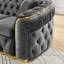 Velours gris 90,6 pouces avec capitonnage à boutons, 3 sièges de luxe et 2 coussins décoratifs en acier inoxydable doré pour le salon-277068145