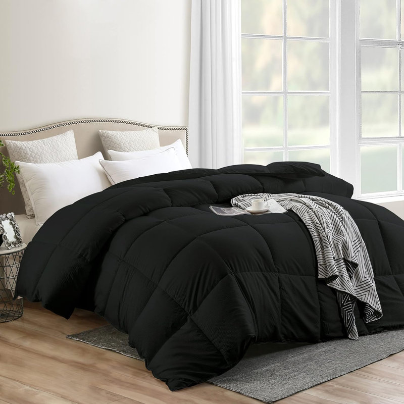 Comforter, Queen, Black