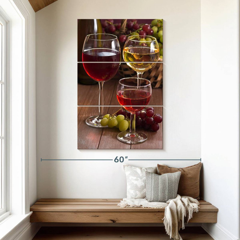 Verres à vin blancs et rouges Yarlin, H 50 po x l 32 po