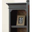 Armoire de gauche avec finition héritage, sans assemblage, idéale pour organiser et présenter des livres et des décorations
