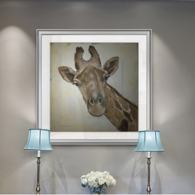 " Patterned Giraffe "