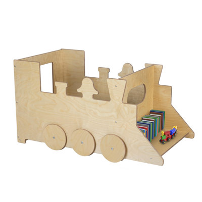 Train Reading Cube