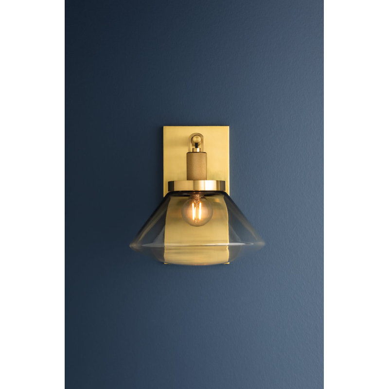 Mendon 1 - Light Armed Sconce
