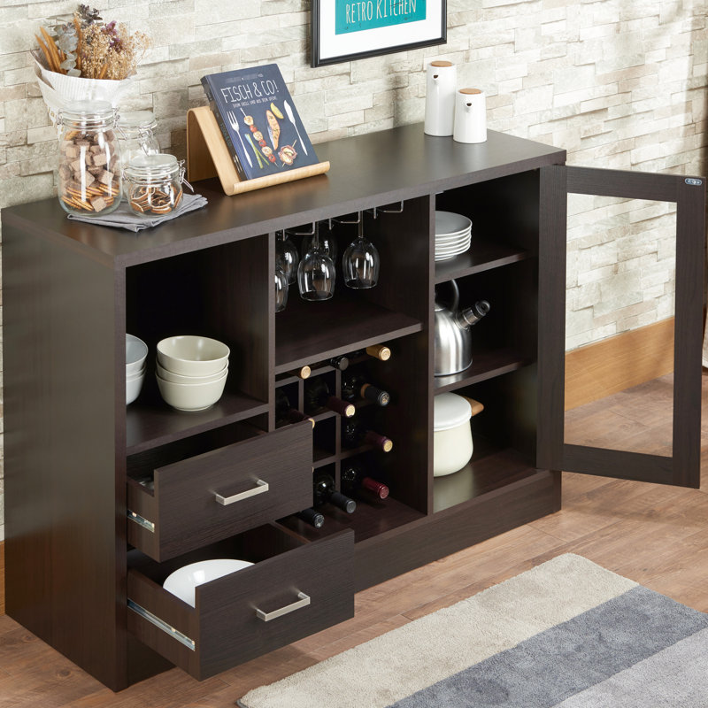 Finition de l'armoire à vin avec lumières intégrées - Ambiance riche en verre