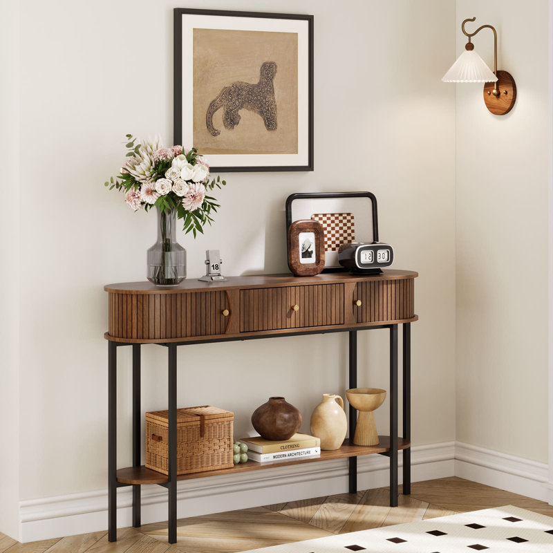 Console moderne en noyer avec tiroirs et structure en métal - Canapé d'entrée avec tablette de rangement ouverte pour le couloir et le salon