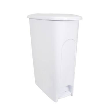 Hefty 13-Gallons White Plastic Kitchen Trash Can with Lid Indoor in the  Trash Cans department at