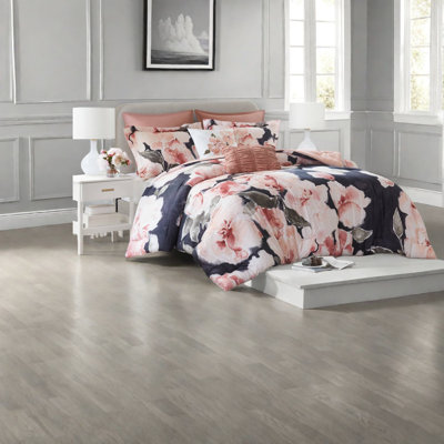 Luxurious Cotton Bedding Set, 7-piece Cal King, Modern Comfort For Home