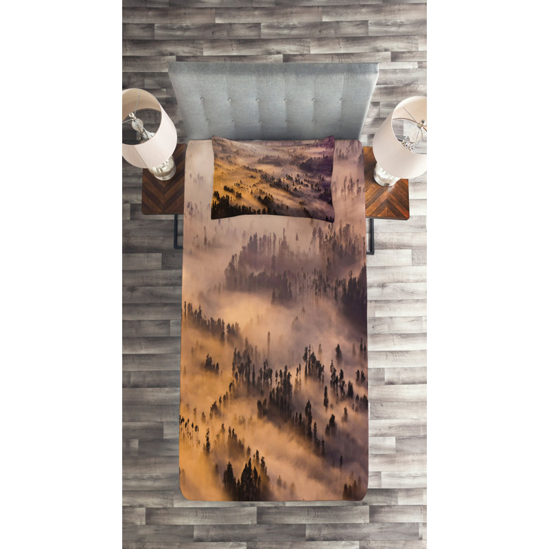Rustic Polyester Coverlet, Twin Bedspread + 1 Sham