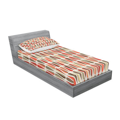 Sixties and Seventies Geometric Round Shaped Sheet Set