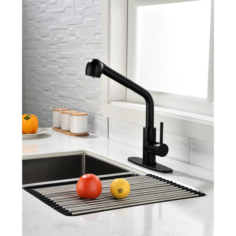 Robinet de cuisine escamotable noir mat, robinet d'évier à poignée simple avec bec haut pivotant à 360 °. Corrosion et rouille - Traitement de surface pour une utilisation continue. Réglez facilement la température de l'eau