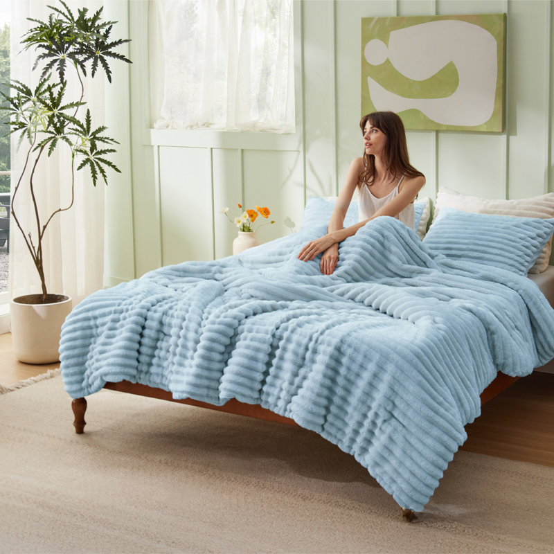 Bedsure Queen Size Comforter Sets - 3-Piece Double-Sided Fleece Fluffy Light Blue Bedding, Cozy Striped Aesthetic for Modern & Guest Bedrooms, All-Season Luxury Home Decor