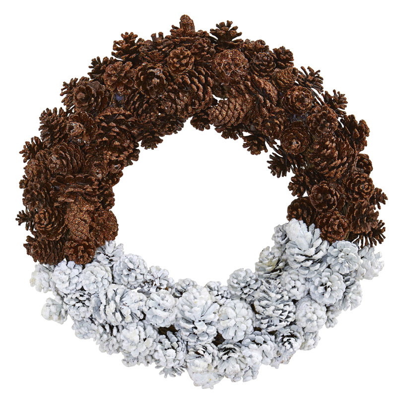 Couronne de pin givrée 20 po Adriella