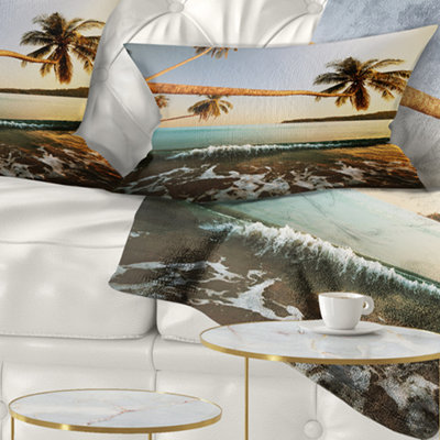 Coussin lombaire pour palmier de grande noix de mer mer shore shore andaman sea