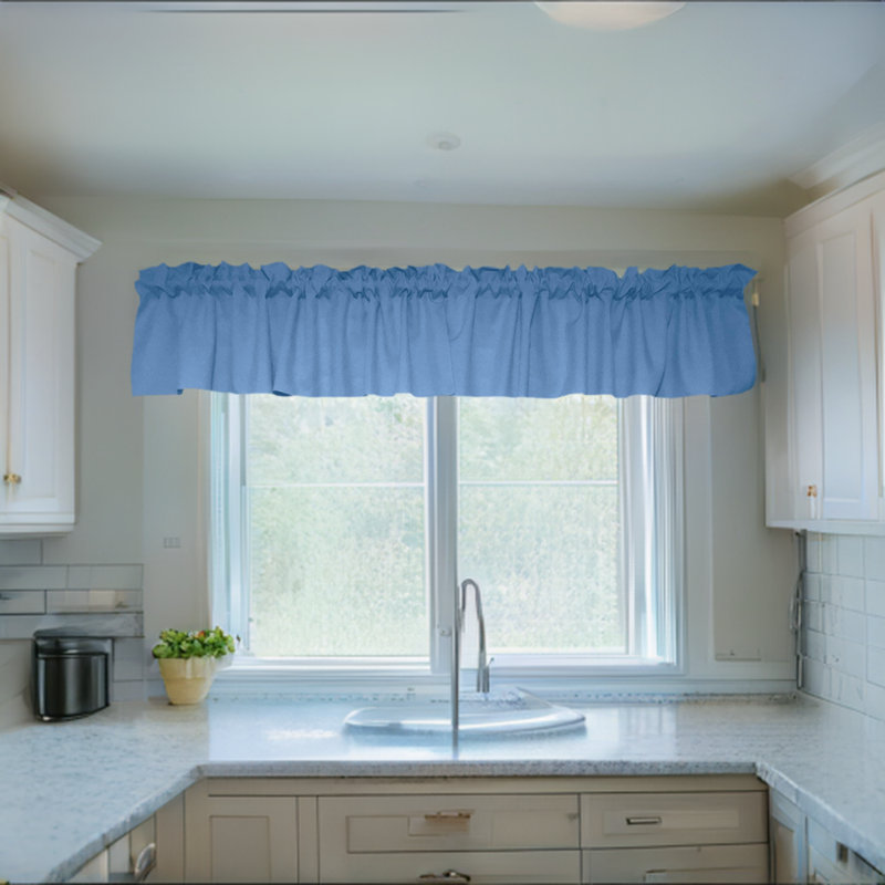 Cantonnière sur mesure l 58 po Pastorella, L 58 po x L 16 po, Bleu clair