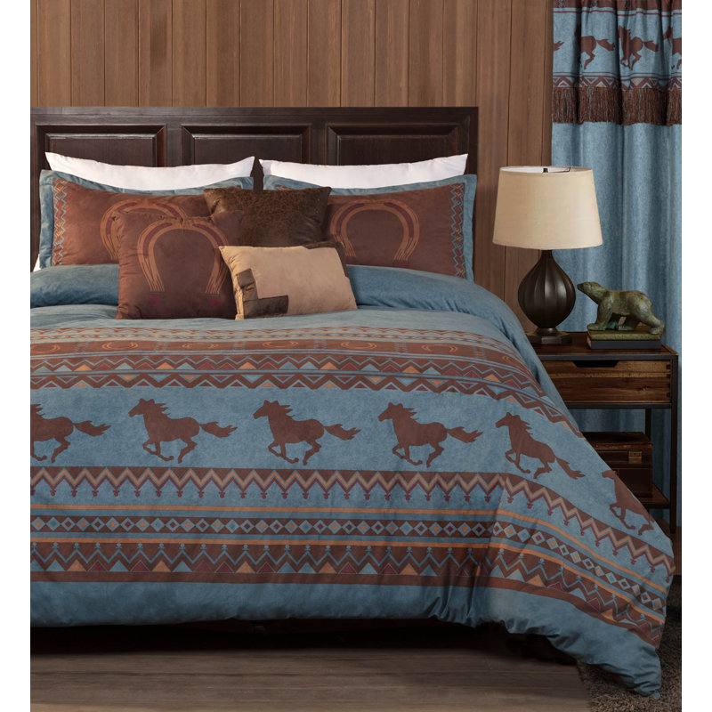 Sedona 7-Piece Southwestern Wild Horses Microsuede Comforter Set, King Comforter + 3 Standard Shams, Turquoise