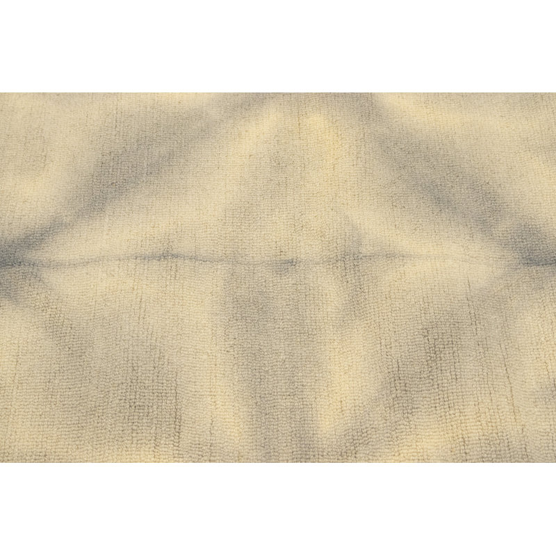 Tapis moderne gris touffeté à la main 5 x 8 Shannyn