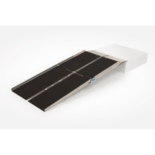 Prairie View Industries Metal Foldable Van Ramp