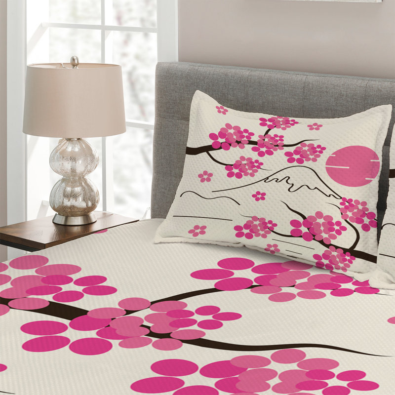 Eclectic Polyester Coverlet, King Bedspread + 2 Shams