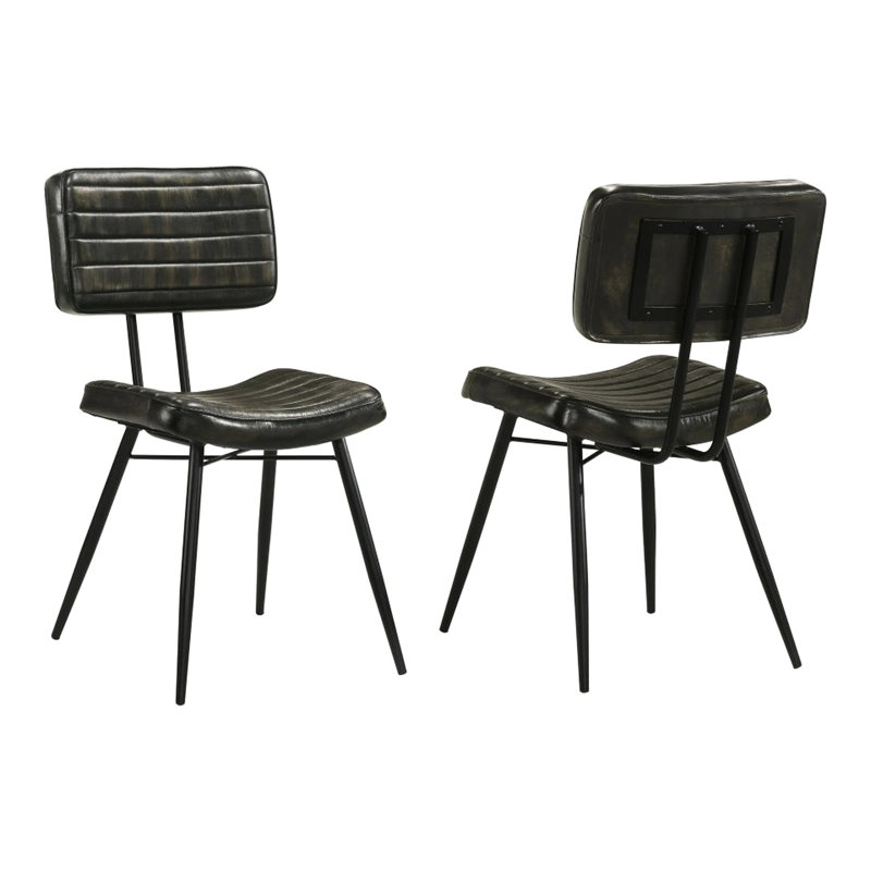 2 chaises en cuir et noir. Cuir de chèvre teint à la main, structure en métal, pour la salle de 2 chaises avec pieds évasés, sièges confortables