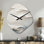 Horloge murale en forme de vague blanche et bleue de style Papercut I - Vagues