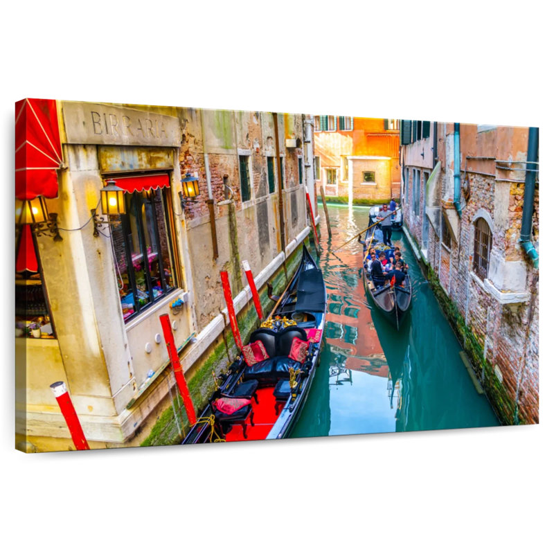 Ravi Venice IV, 30" H x 45" W