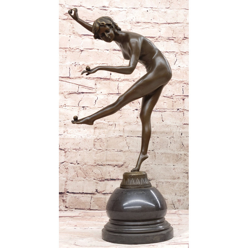 Erene Figurines & Sculptures