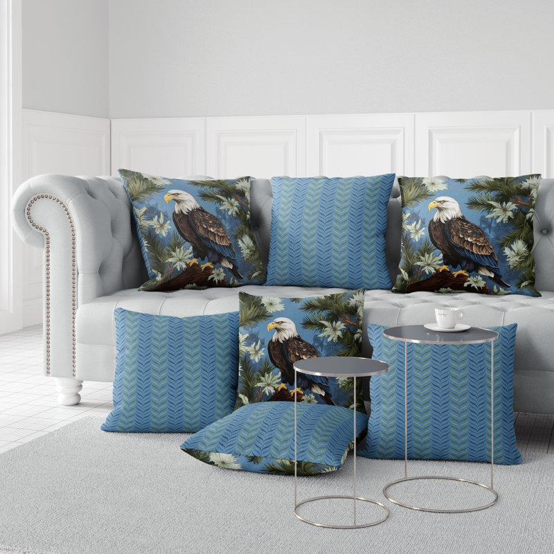 Coussin Eagle's Eden, H 16 po x l 16 po, Simili daim
