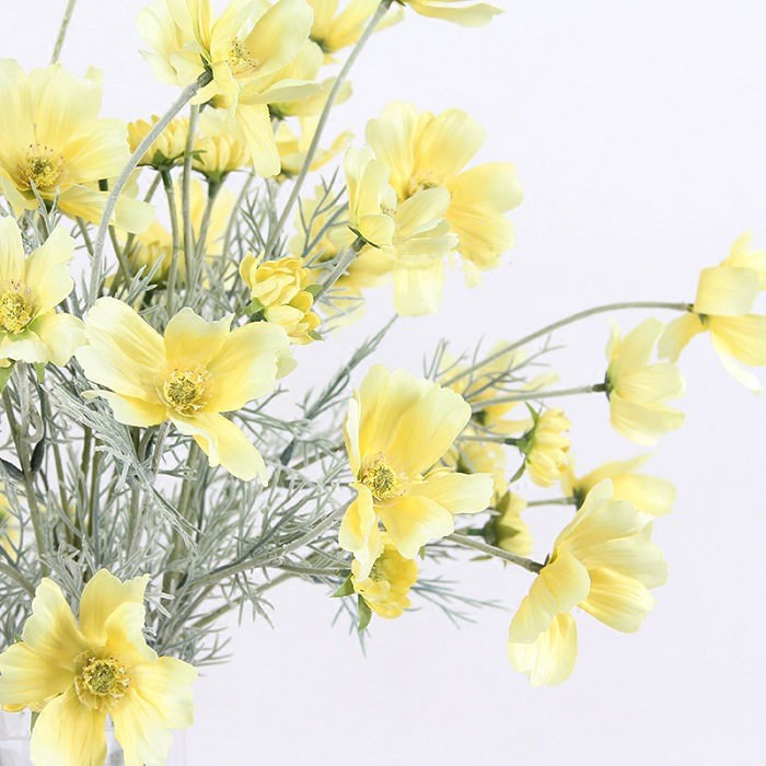 Silk Cloth Daisy Arrangement, Yellow, 3 Stems