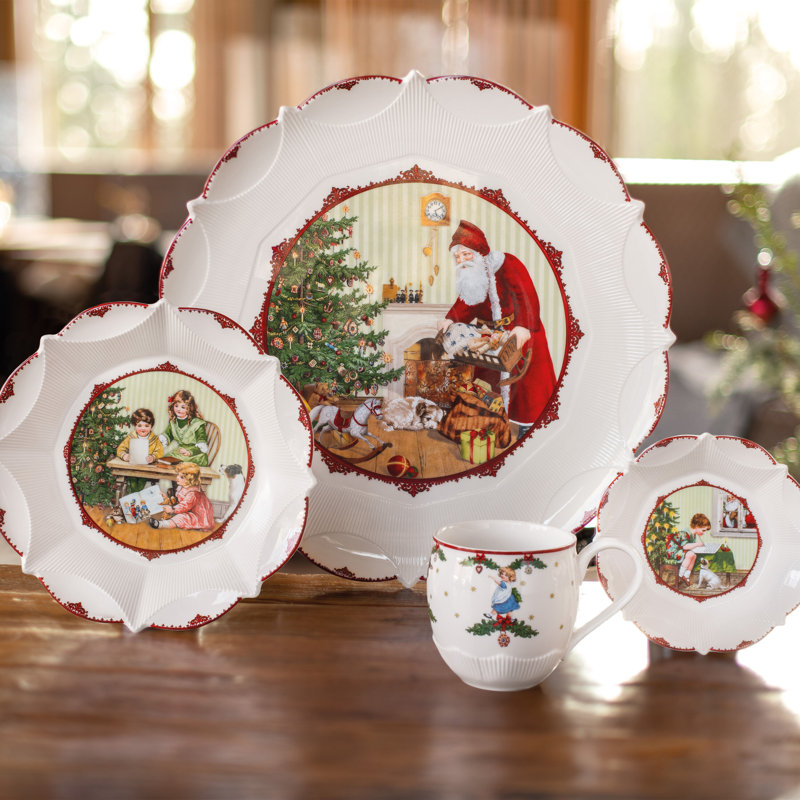 Villeroy & Boch Toy's Fantasy Christmas Pastry Plate, Porcelain
