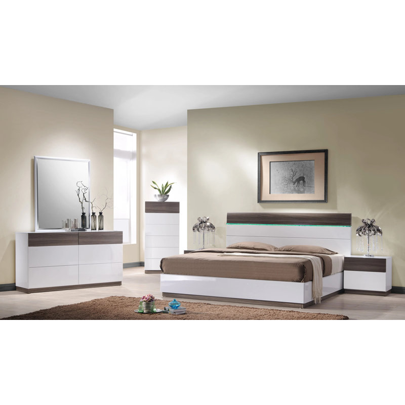 Wabler Platform Bed, Queen
