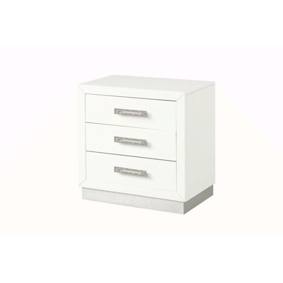Table de chevet en bois laiteux