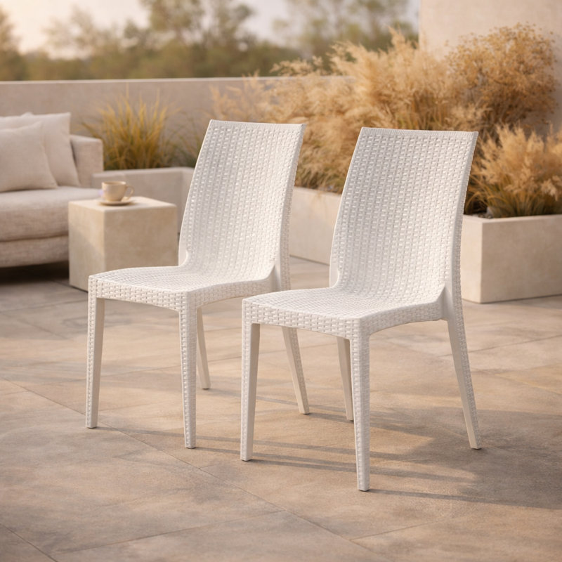 Chaise de patio d'extérieur empilable Quade, blanc, Ensemble de 2