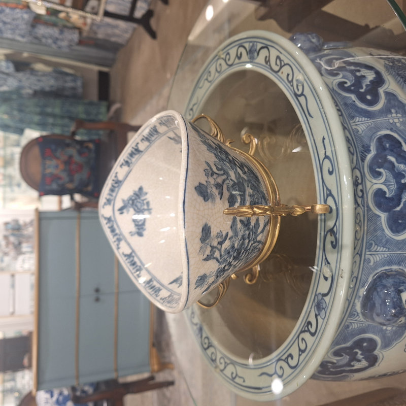 Blue White Floral Bird Oval Basin