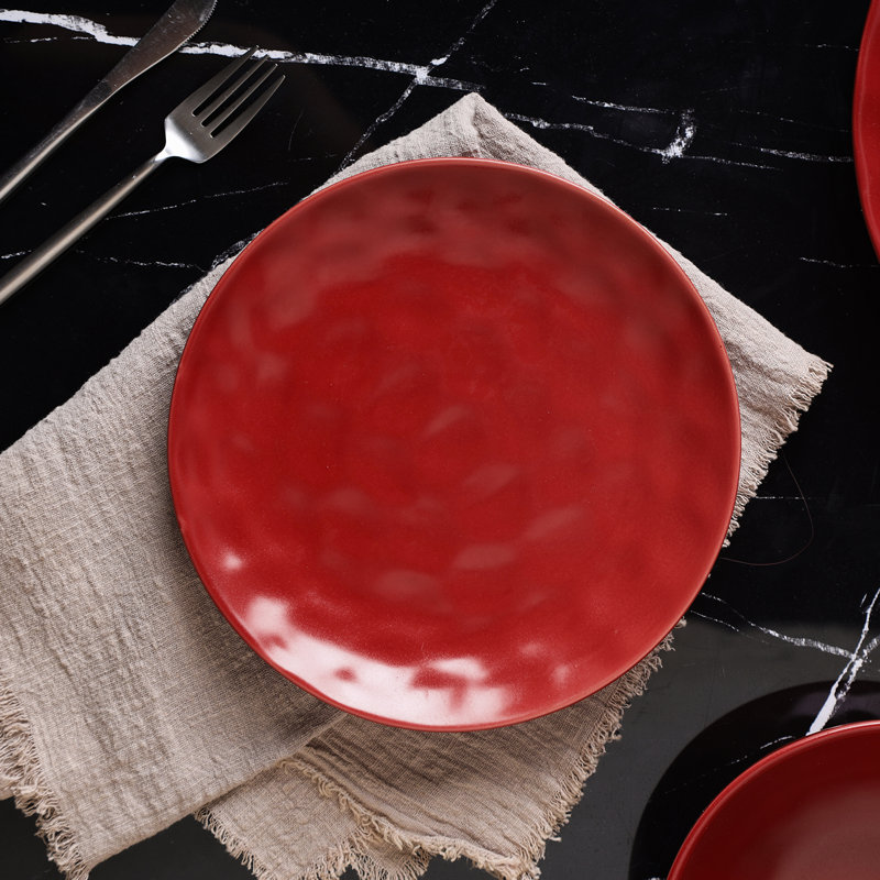 Sam 32-Piece Red Textured Porcelain Dinnerware Set