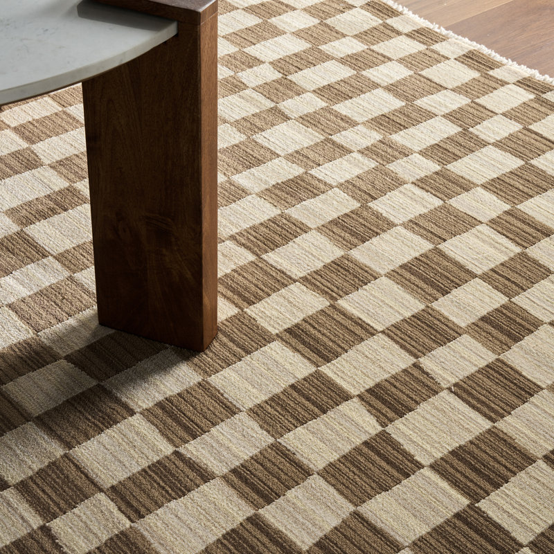 Nuloom Dominique Abstract Checkered Fringe Area Rug, Rectangle 4' x 6'7"