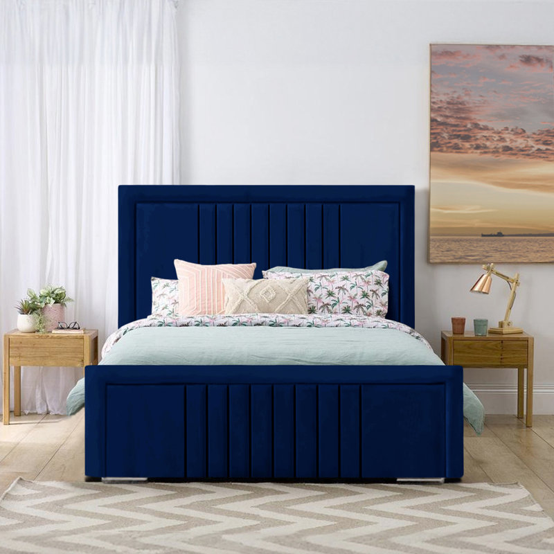 Amandaleigh Upholstered Bed, Double (4'6), Marine