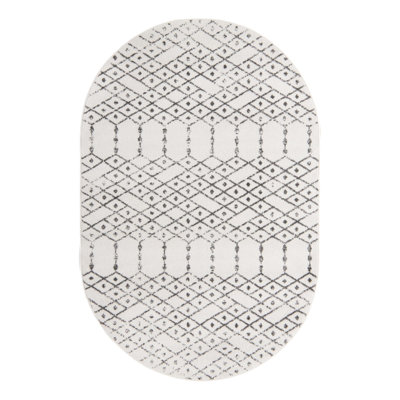 Isaiu Geometric Indoor Rug