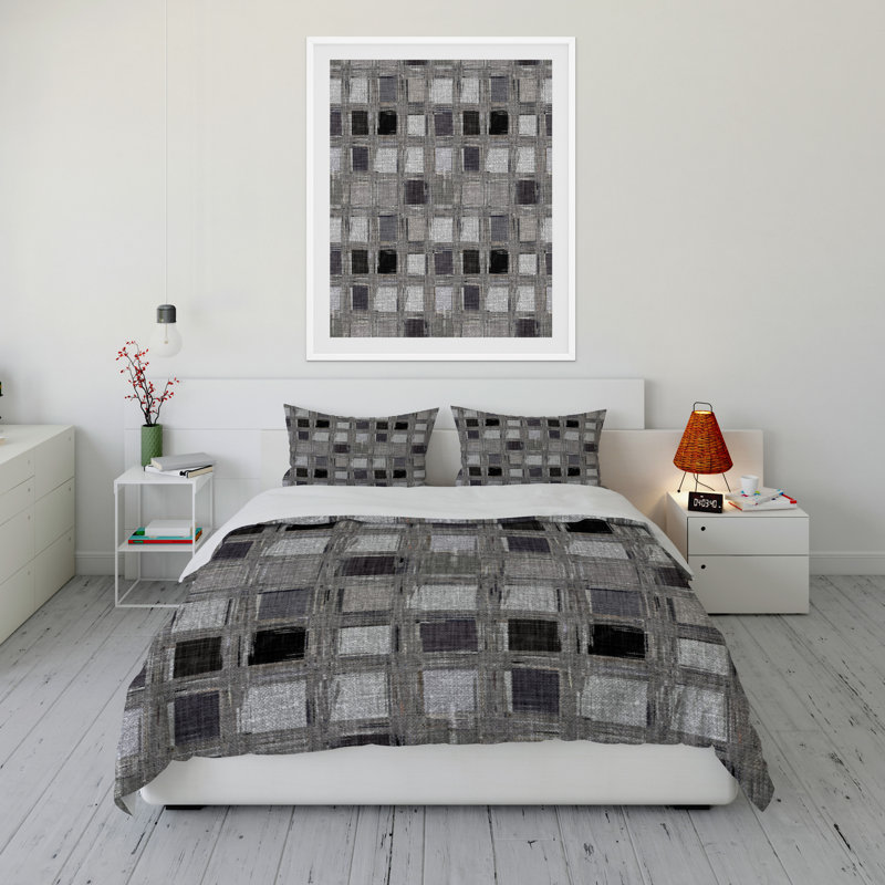 Polyester Twill Geometric Shapes Comforter, Queen Comforter + 2 Standard Pillowcases