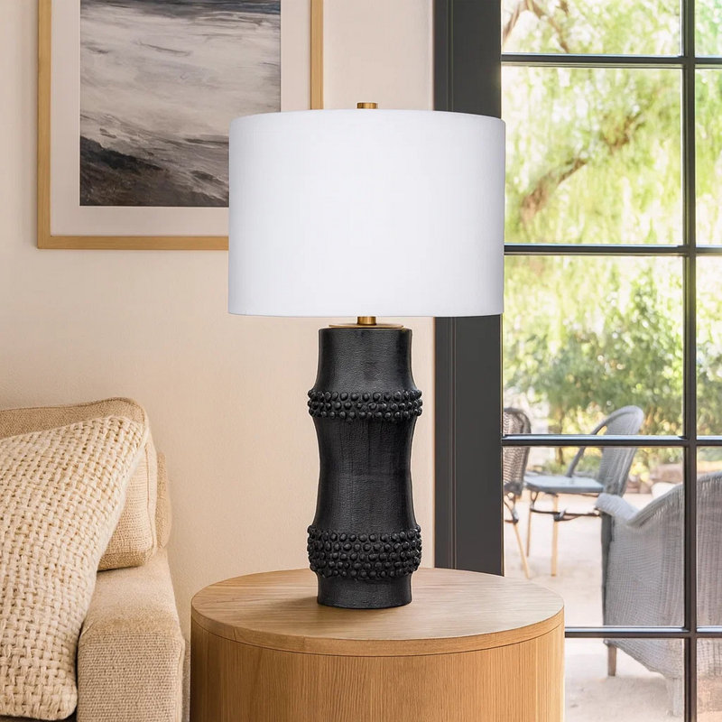 Lampe de table 28 po Mena, abat-jour tambour rond, base à motif quadrillé, Noir / Laiton