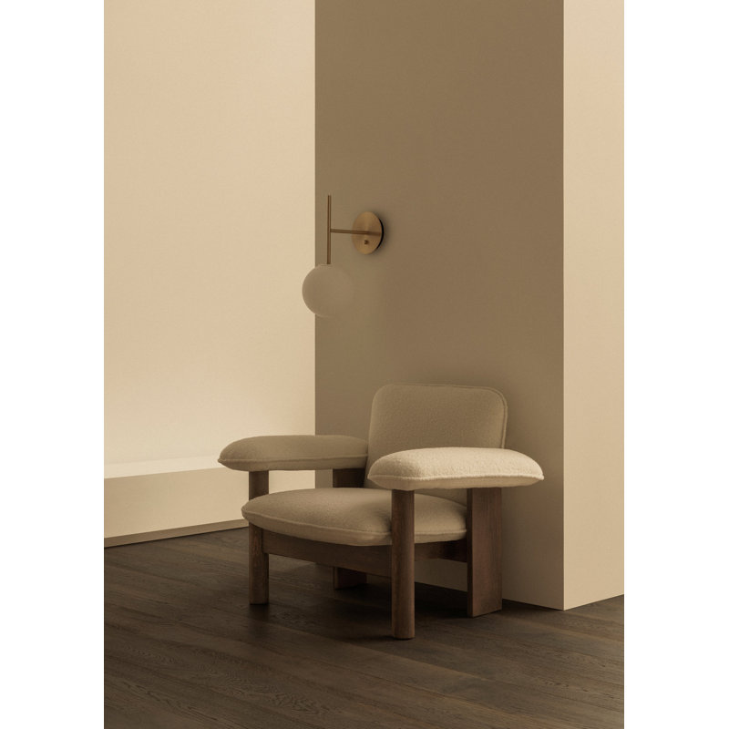 TR 1 - Light Armed Sconce, Brushed Brass
