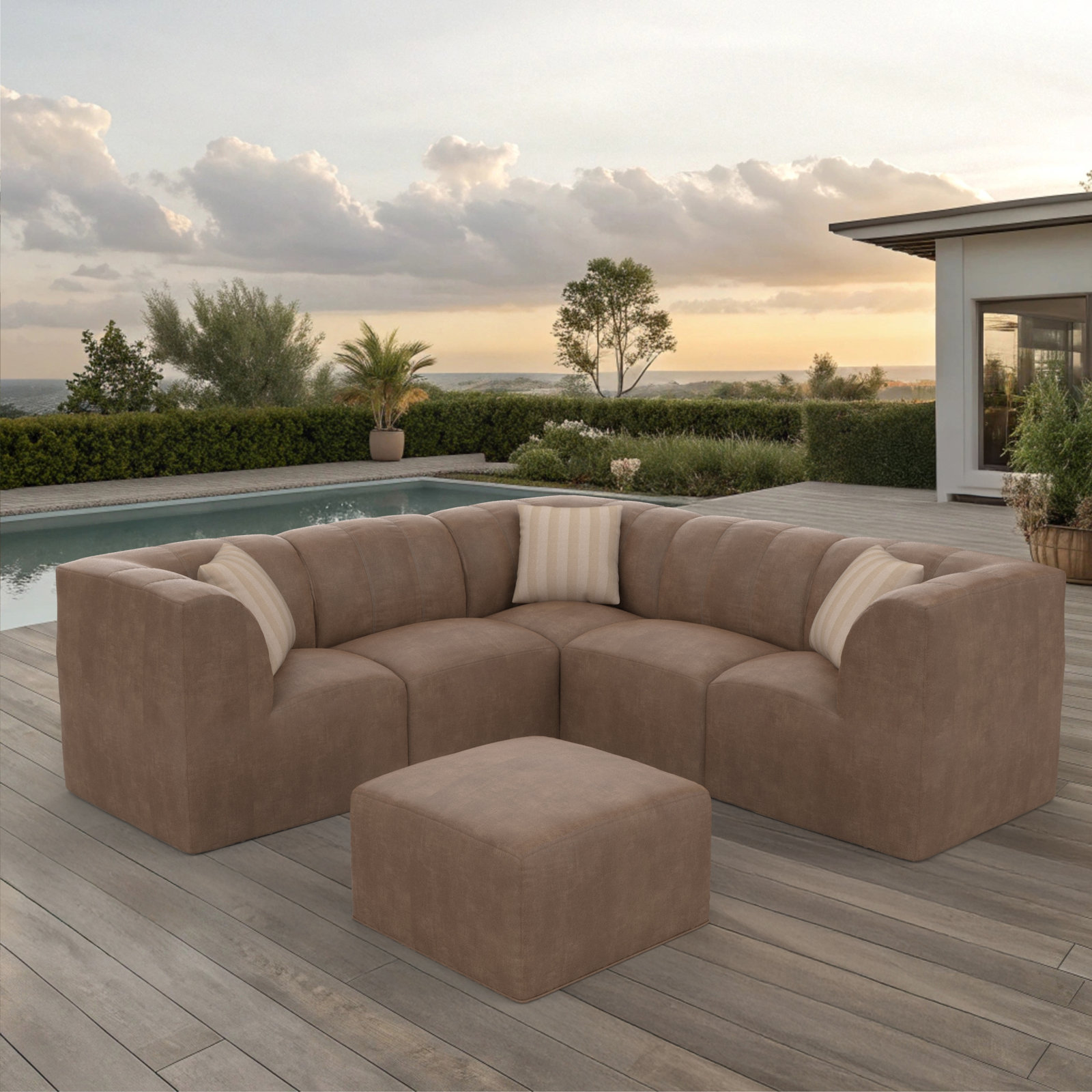 Praia 124" Patio Sectional