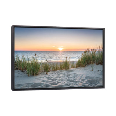" Beautiful Sunset At The Beach " by Jan Becke