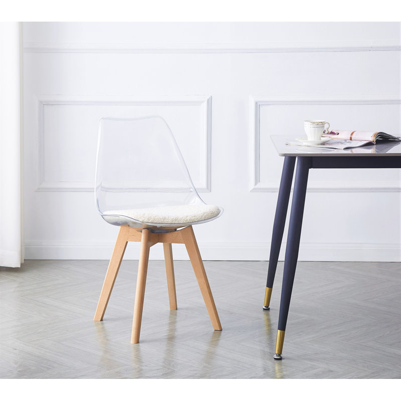 Ensemble de 4 chaises transparentes Shanae avec pieds en bois et siège Bouclé, Blanc