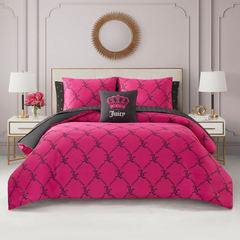 Juicy Couture Link Printed Bed-in-a-Bag Comforter Set, King Comforter + 7 Additional Pieces, Hot Pink/Black