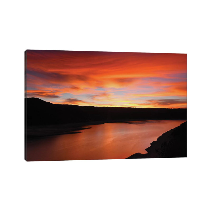 Colorado Sunset by Brian Wolf - Wrapped Canvas Print, 66.04 cm H x 45.72 cm W