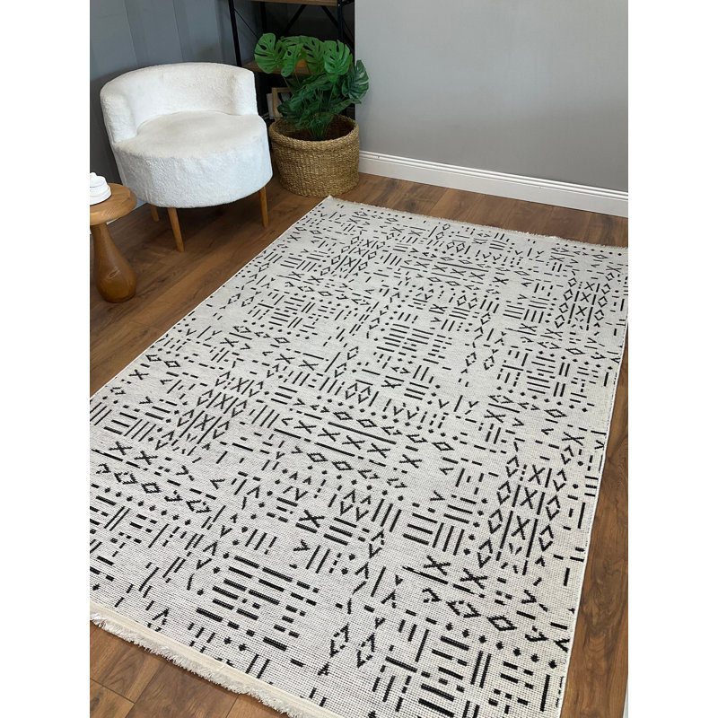 Aundrey Solid Colour Chenille Area Rug, Rectangle 8'4" x 6'8"