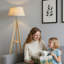 Lampe trépied Mid-Century en bambou avec plateau latéral-191374282
