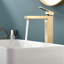 Robinet de lavabo de salle de bain à poignée simple en laiton-115744914