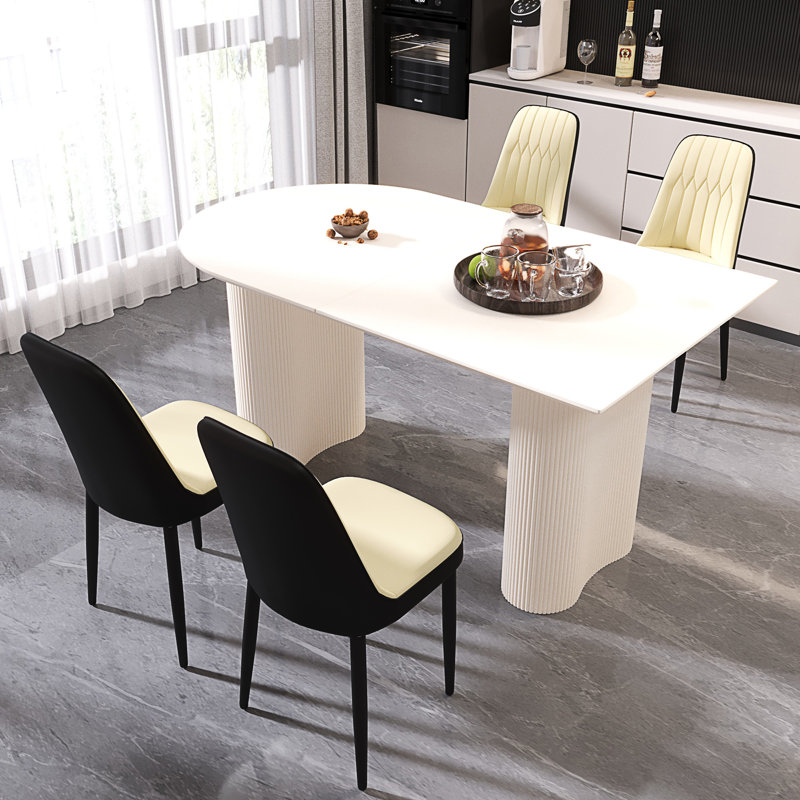 Ensemble de table de salle à manger en bois de polyuréthane de 63 po et de chaise en polyuréthane 63 po, Beige / Crème