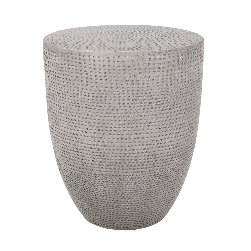 Table de bout chic et moderne avec un design de construction en béton léger pour le bureau et la décoration intérieure